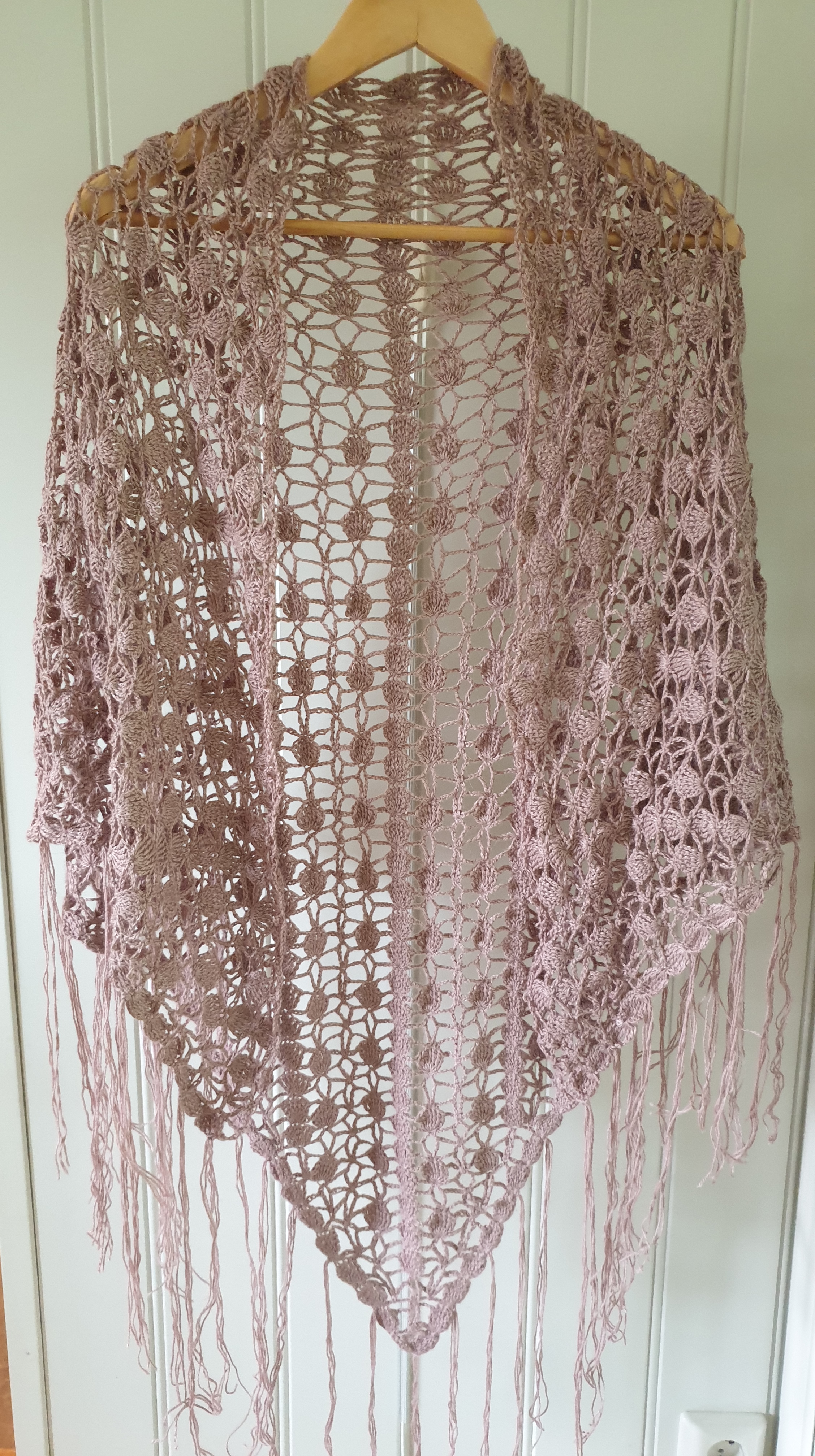 Bilde rosa sjal ferdig