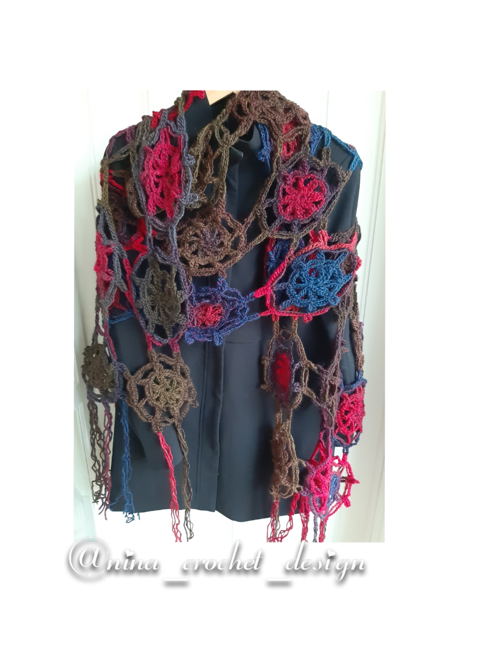 Kollasj skjerf i åttekanter